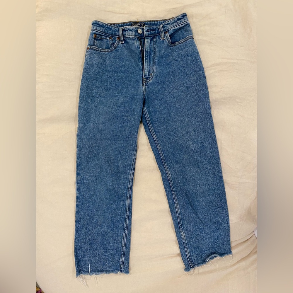 Abercrombie & Fitch | Zoe Natural Rise Ankle Straight Leg Blue Jeans | 4 Petite